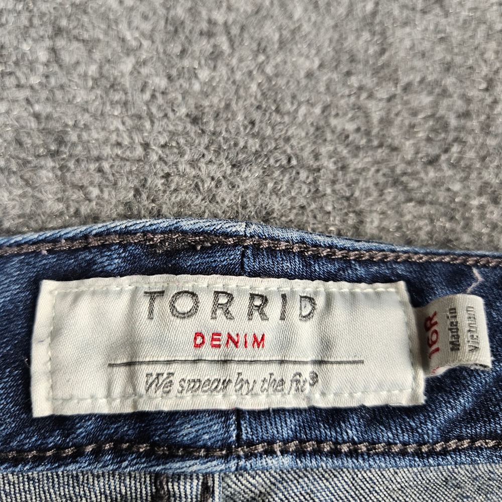 Torrid Boyfriend Jeans Womens 16R Medium Wash Denim Stretch Relaxed Fit 16R - Picture 7 of 12